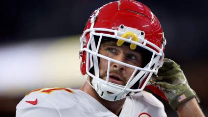 Jason Kelce Leaks Eagles Strategy to Chiefs Star: ‘Maybe That Was a Mistake’
