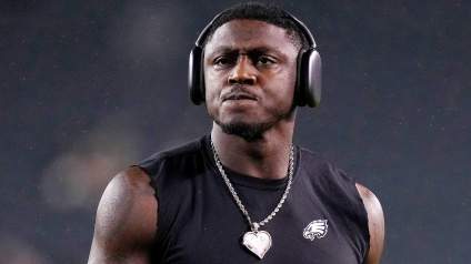 Eagles Star A.J. Brown Takes Shot at Cowboys After Scary Incident