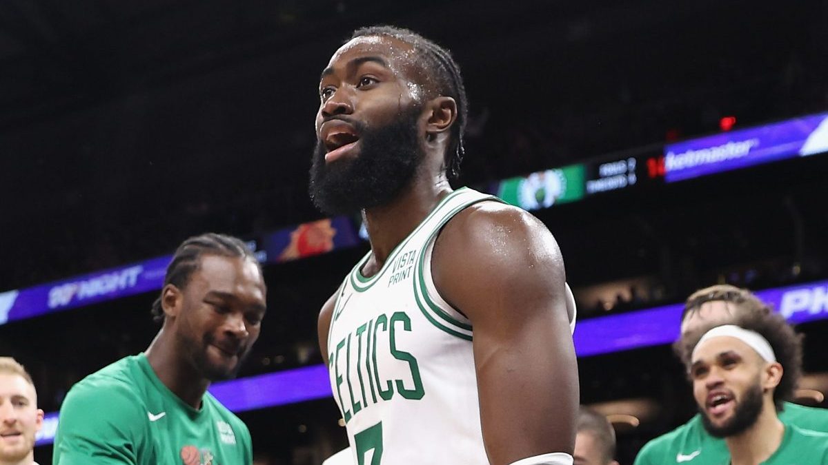 Celtics' Jaylen Brown Claims Crooked Rim Situation Was Handled Poorly