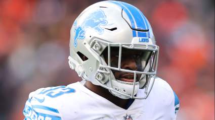 Josh Paschal Enjoys Signature Game During Blowout Victory Over Bears