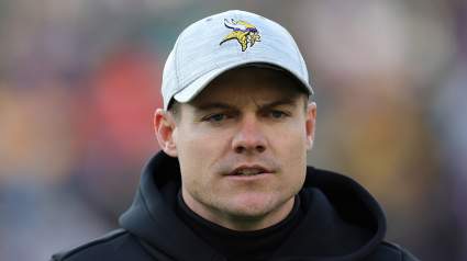 Key Vikings Starter Suffers Injury, Questionable Ahead of Season Opener