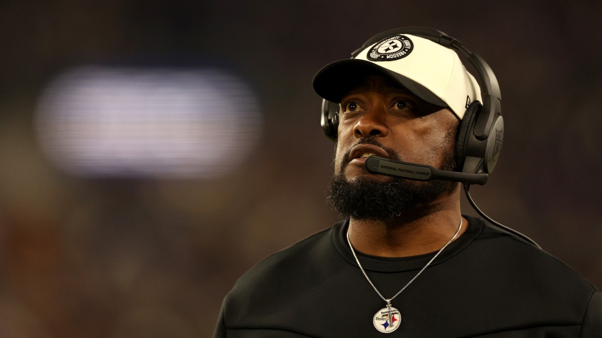 Steelers Insider Offers Update On Mike Tomlin’s Future