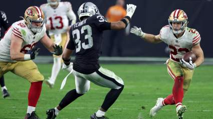 49ers Assistant Compliments Key Lineman’s Versatility, Talks Scouting J.J. Watt