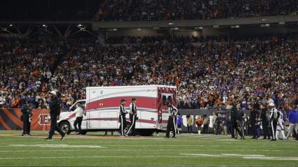 Patrick Mahomes, Chiefs Kingdom React to Damar Hamlin Collapse