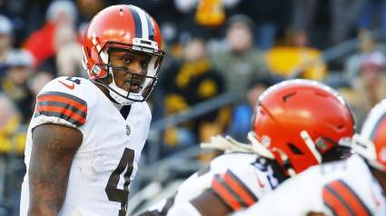Browns Swinging Trade for Deshaun Watson’s Former Top WR ‘Not Impossible’