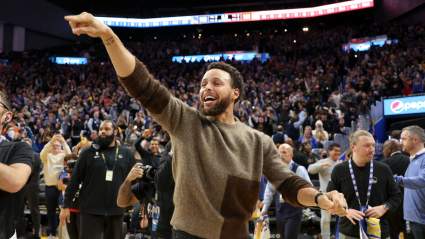 Warriors GM Provides Huge Update on Stephen Curry’s Return