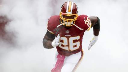 NFL Legend Adrian Peterson Blasts Bills Player in Controversial Post