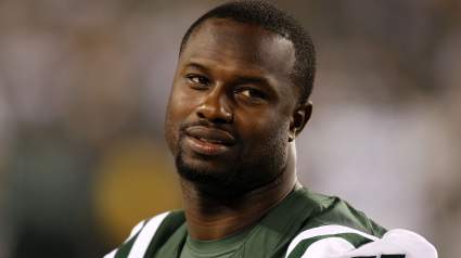 Ex-Jet Bart Scott Gets Destroyed by Patrick Mahomes’ Wife in Viral Tweet