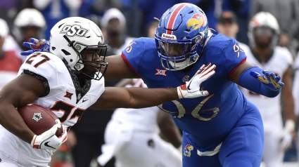 Chiefs Sign Kansas Grad to New Contract: Report