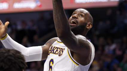 Lakers Star LeBron James Delivers Grim Injury News After Hearing ‘Pop’