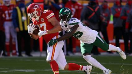 NFL Insider Floats Blockbuster Jets-Chiefs Trade Idea