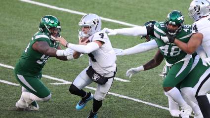 Raiders Could Block Jets From Making Big-Time QB Trade: Insider