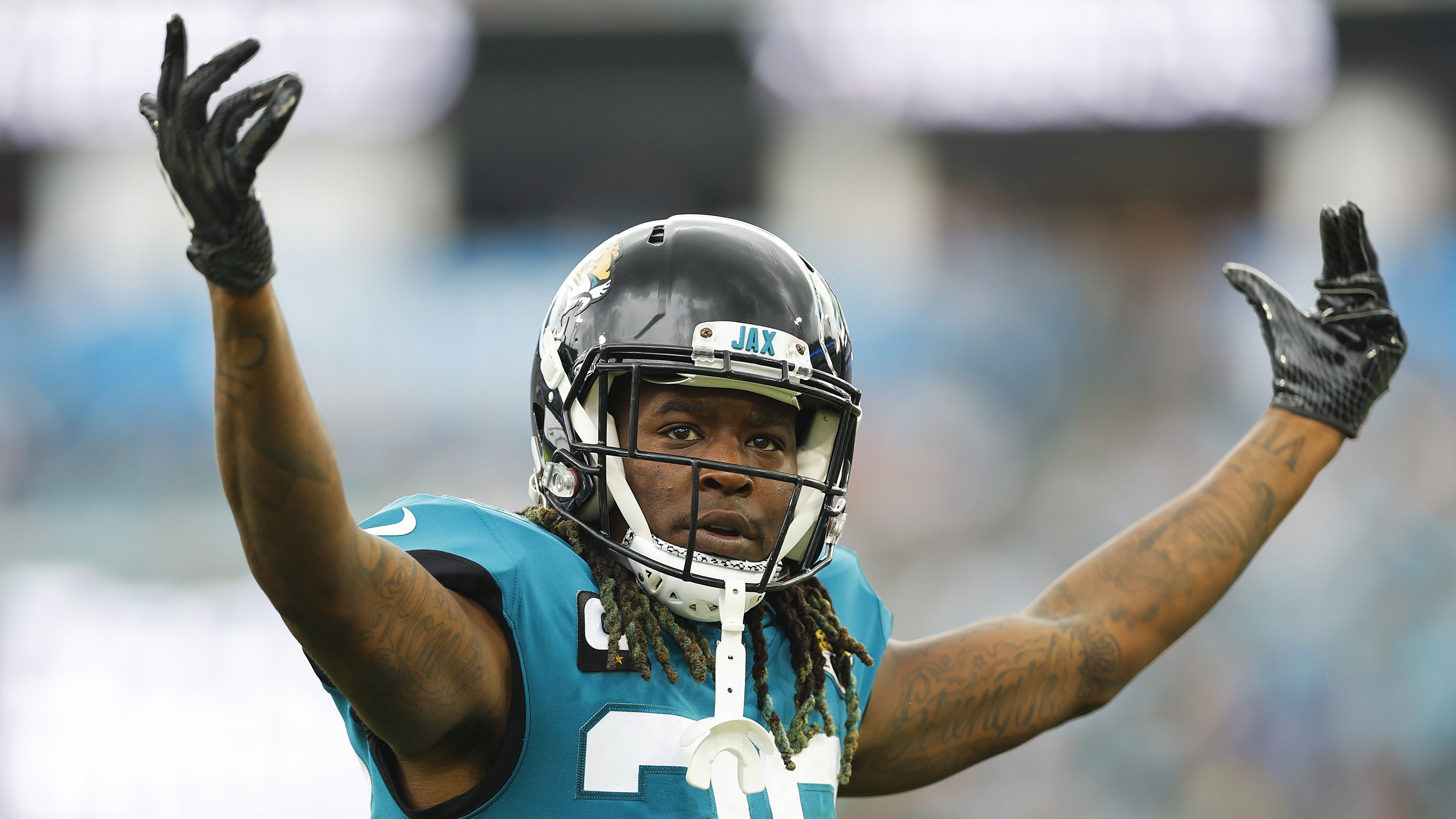 Houston Texans cornerback Shaquill Griffin makes a catch during day 1  News Photo - Getty Images