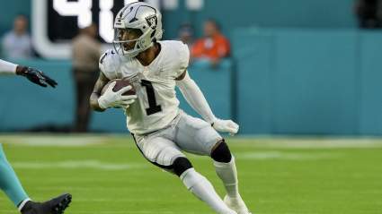 49ers Sign Wide Receiver, Cornerback to Future Contracts