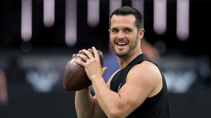 Exec Reveals ‘Best Offensive Personnel’ Fit for Ex-Raiders QB Derek Carr