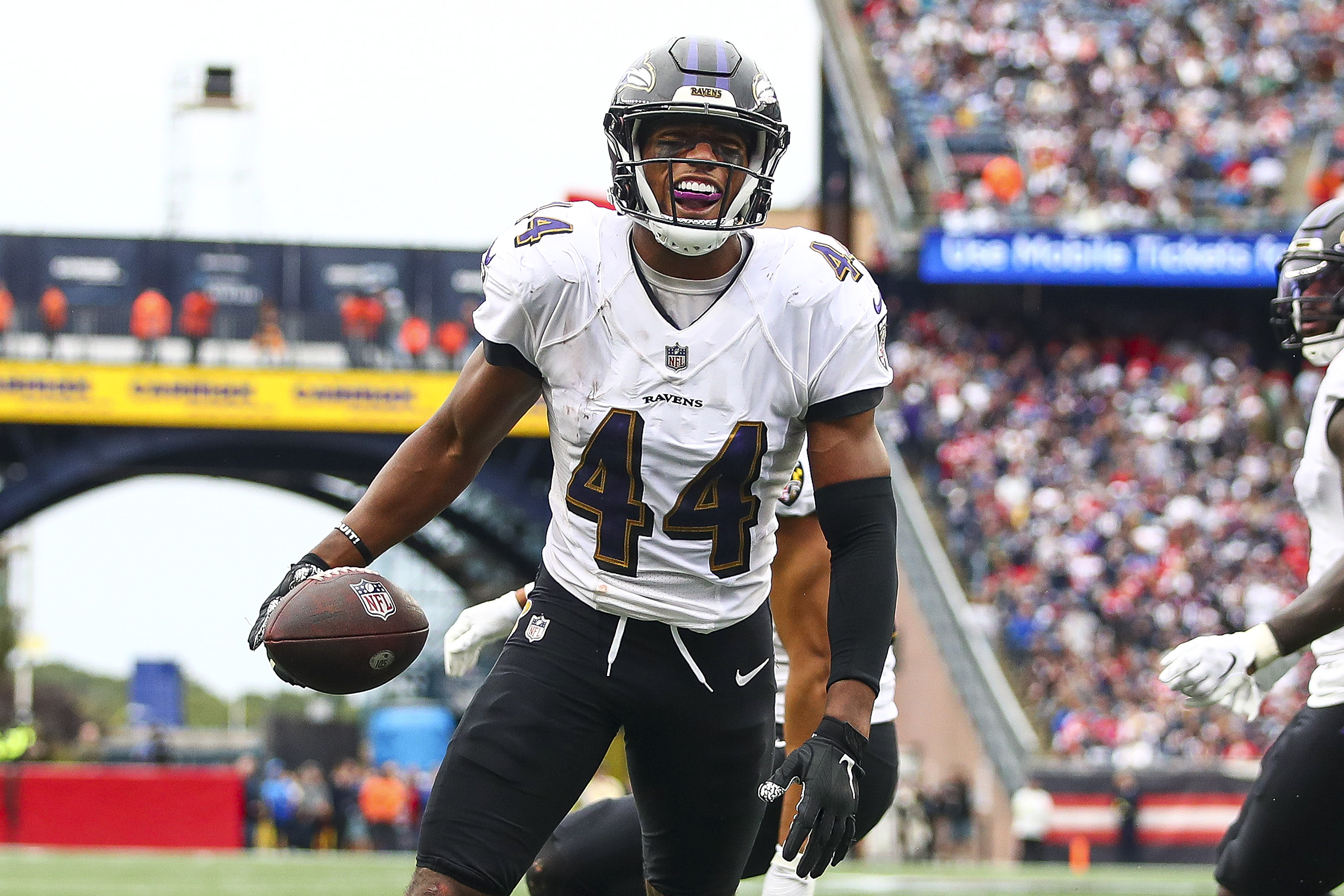 Eagles Star WR Gave Ravens CB Marlon Humphrey High Praise