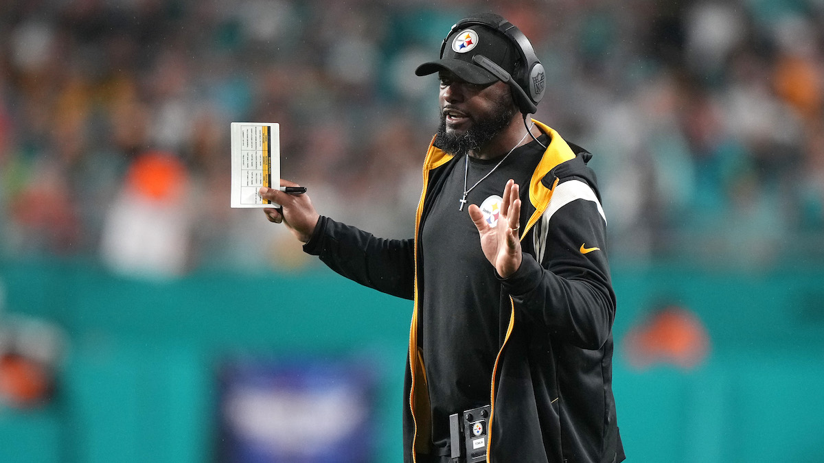 Jerome Bettis of the Pittsburgh Steelers carries the ball as he is