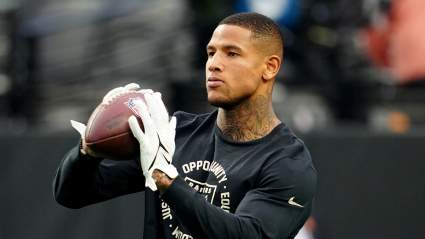 Blockbuster Proposal Trades Darren Waller & Picks for Record-Breaking QB