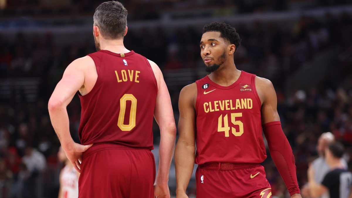 Donovan Mitchell and Kevin Love: Cavs In Conversation