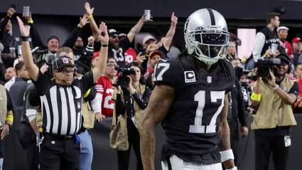 Davante Adams ‘Lobbying Hard’ for Raiders Blockbuster QB Trade: Report