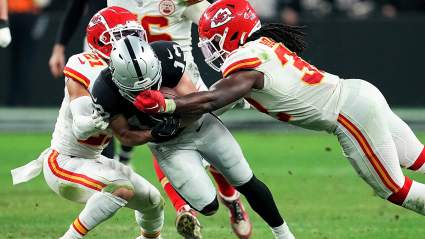 Trade Proposal Sees Raiders Send $32 Million Pro Bowler to AFC Team