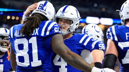 Colts Urged to Add Former Fan-Favorite QB