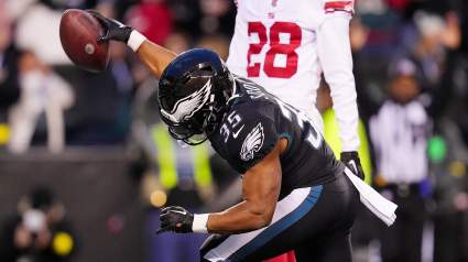 Eagles’ Boston Scott Comments on Giants Free Agency Rumors