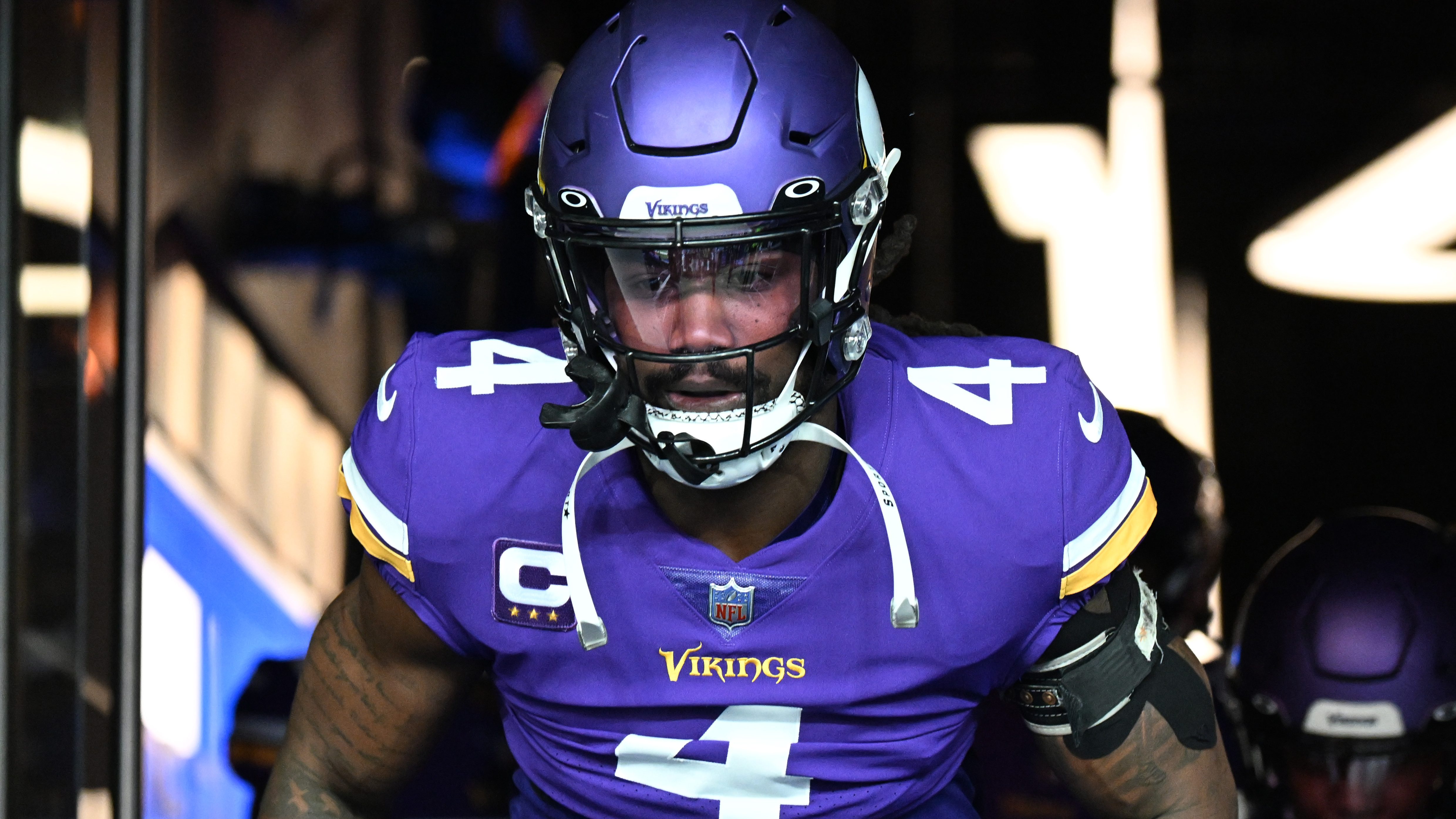 Agent: Vikings signing ex-Dolphins RB Myles Gaskin