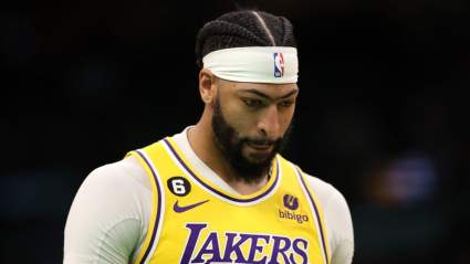 Anthony Davis Makes Final Decision on Lakers Future Amid Rumors He’s Unhappy