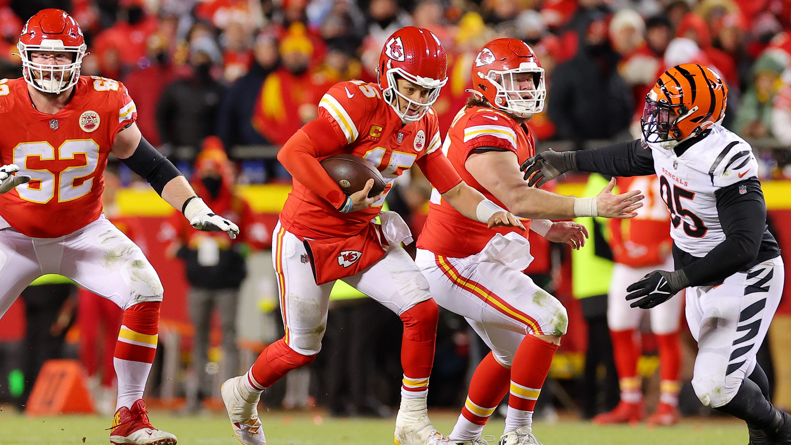 Bengals' Joseph Ossai is reduced to tears after his late-hit penalty on  Patrick Mahomes