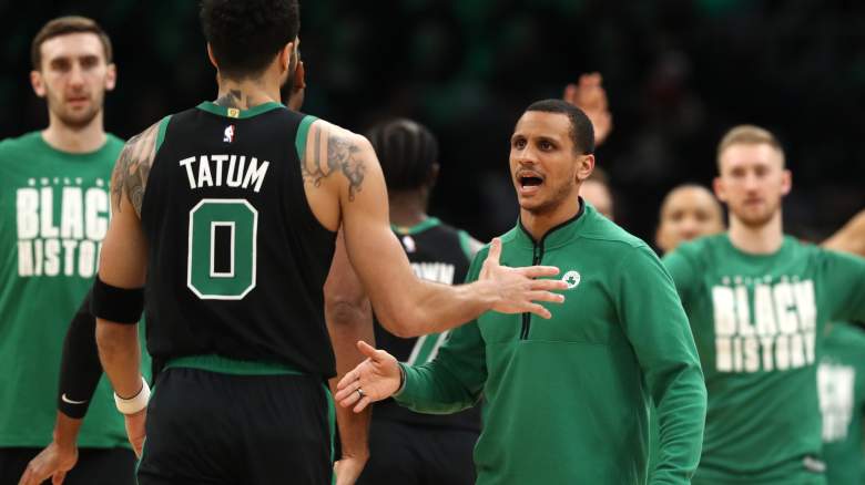 Joe Mazzulla (right), Celtics coach