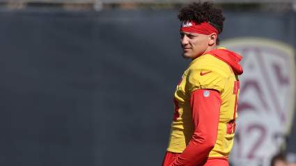 Insider Reveals Severity of Patrick Mahomes’ Ankle Injury
