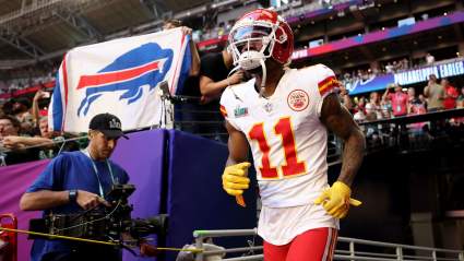 Chiefs WR Tries to Recruit Former Teammate & Pending Free Agent