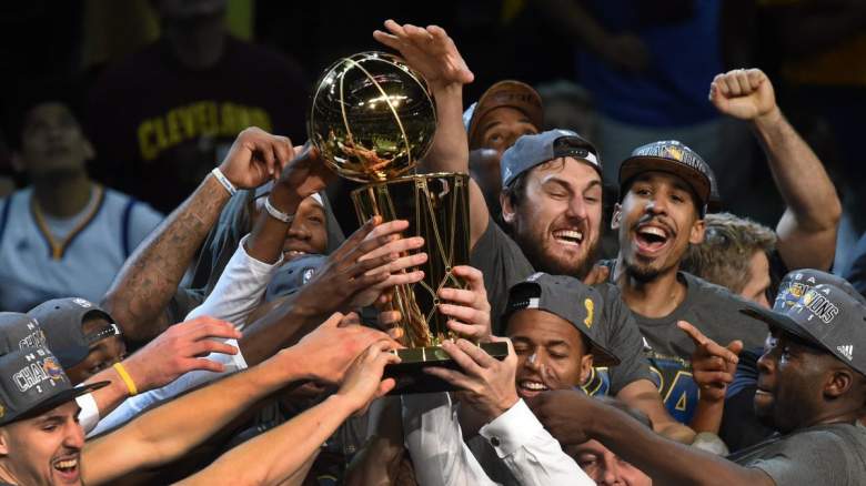 A photo of the 2015 NBA Champion Golden State Warriors.