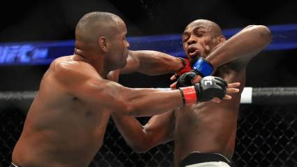 Daniel Cormier on Jon Jones Welcoming Him to Commentate UFC 285