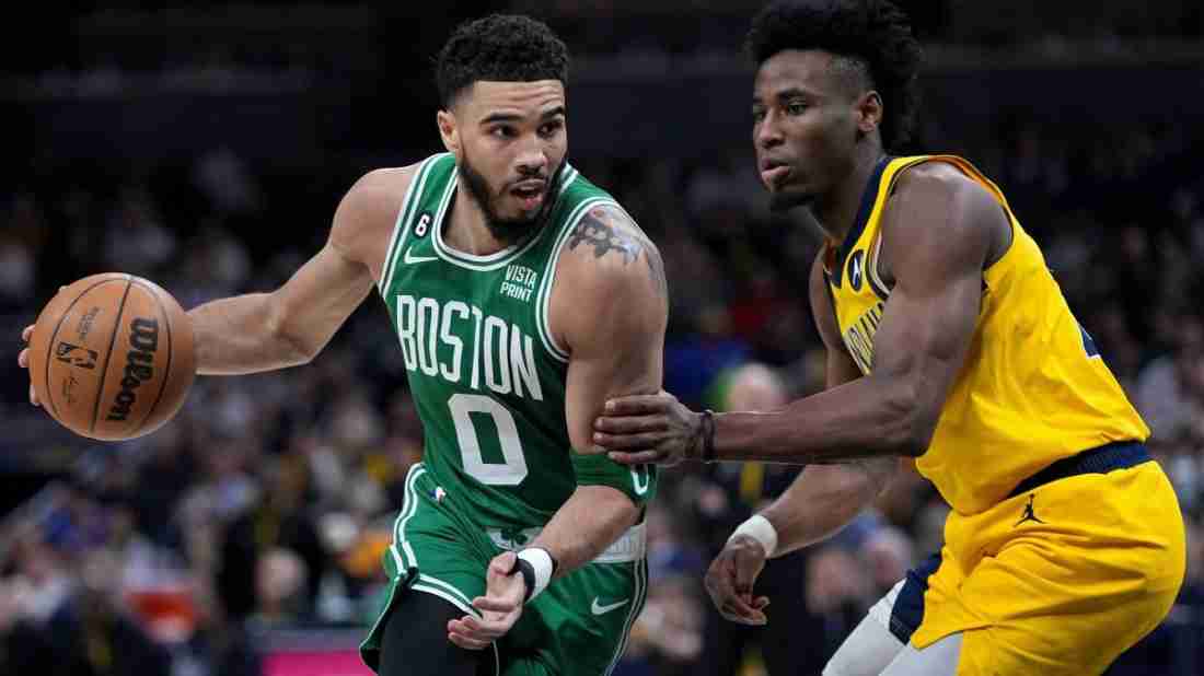 Celtics' Jayson Tatum Shares Update on Troublesome Wrist After Hard Fall