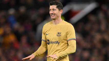Xavi Offers Barcelona Players Some Lewandowski Advice