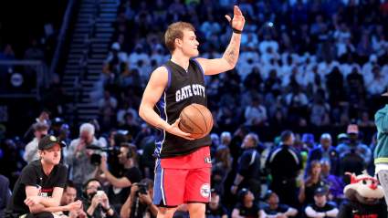 Steph Curry Sends Message to Sixers’ Mac McClung After Dunk Contest