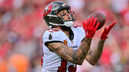 Proposed Trade Sends Bucs’ Mike Evans to NFC Rival: Analyst