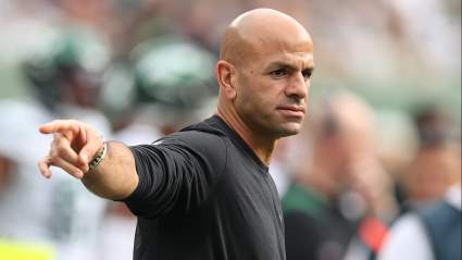 Jets Targeting Same Coach as Division Rival: Report