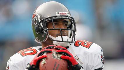 Bucs’ Ronde Barber Receives Viral Reaction With Hall of Fame News [Watch]