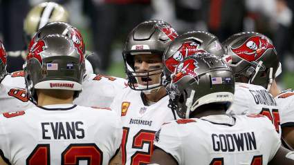 Bucs Still in Hunt for $121 Million Quarterback: Report