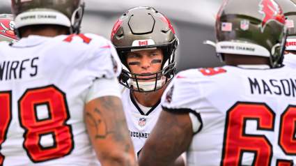 Bucs Could Still Sign Former No. 1 Pick, Insider Says