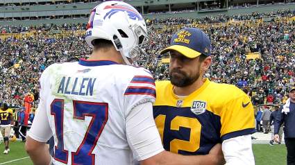 Aaron Rodgers, Jets Saga Draws Unexpected Reaction From Free Agent WR