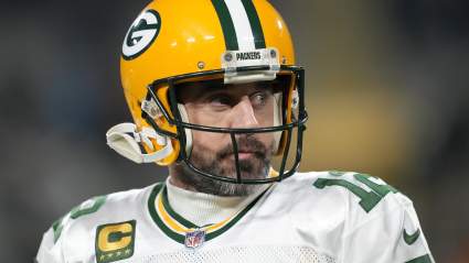 Aaron Rodgers ‘Held Lengthy Conversation’ With Jets Free Agent Target: Report