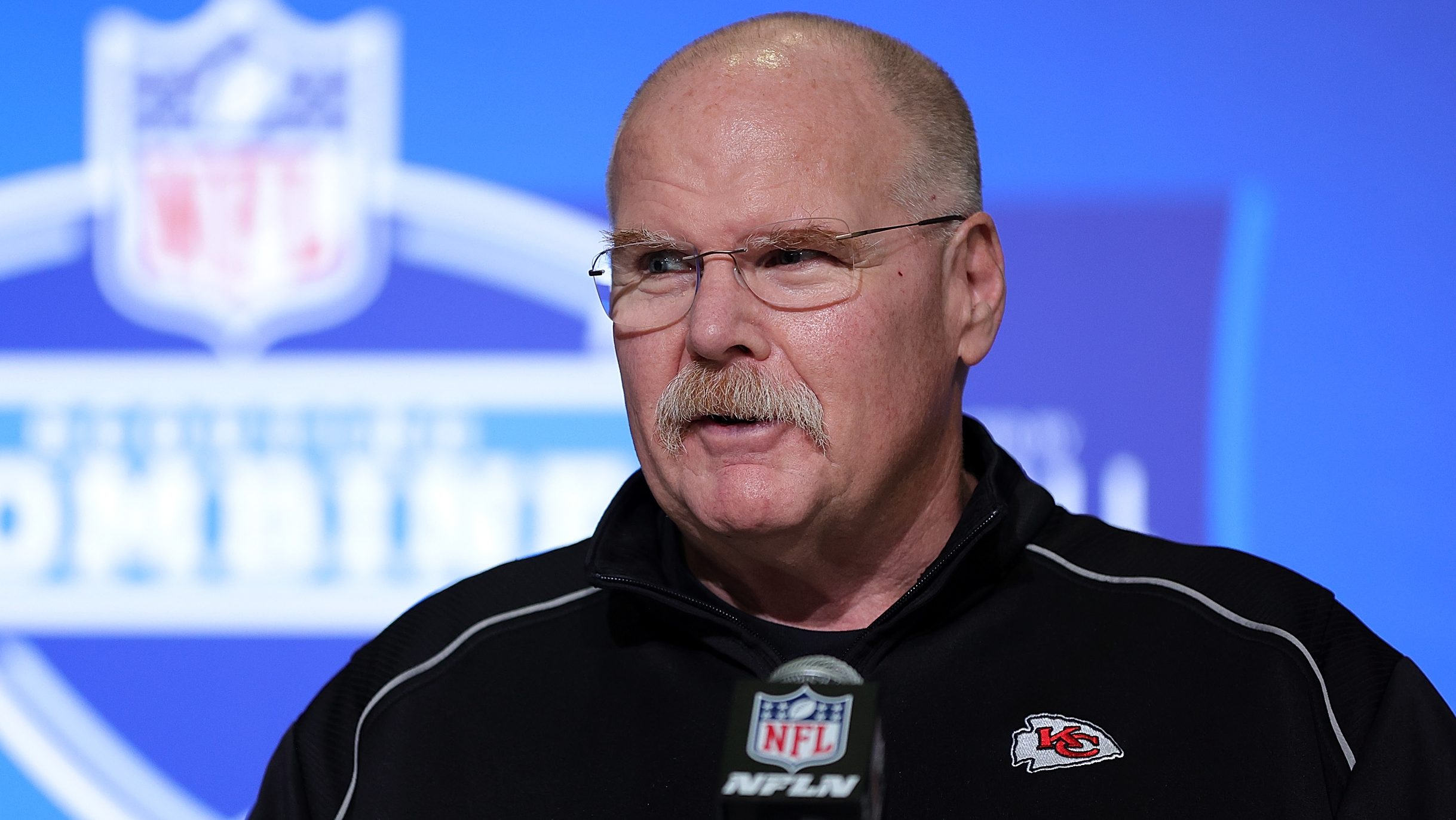 Andy Reid Names Chiefs' Replacement for Willie Gay