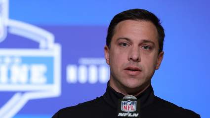 Chiefs Proposed Trade Sends ‘Must’-Move Playmaker to Seahawks