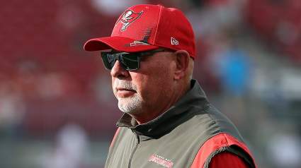 Former Bucs First Round Pick Joins Raiders to Replace Pro Bowl Starter