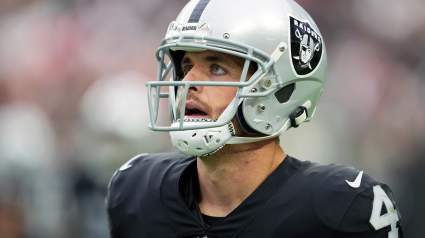 Jets Face New Competition in Derek Carr Sweepstakes: Report
