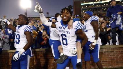 49ers Competing With Seahawks for Former 2nd-Round Defensive Back: Report